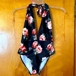 Flower print one piece bathing suit, size M